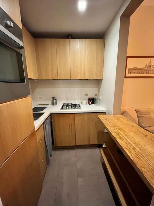 Colosseum Apartment - Your Cozy Roman Escape Exterior foto
